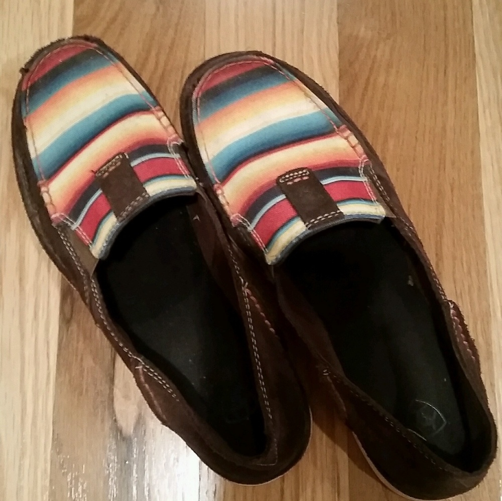 Ariat cruisers